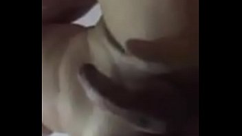 doble penetracion travesti Cum on ass and finger
